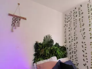 karlyee's Live Sex Cam Show