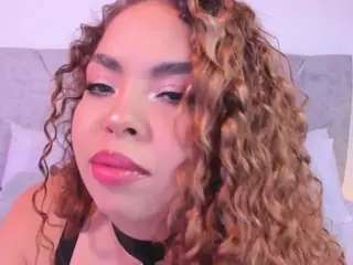 Taylor Brave's Live Sex Cam Show