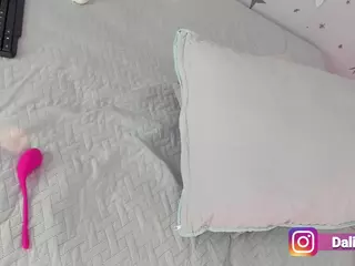 daliz-20's Live Sex Cam Show