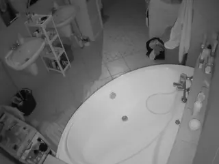 Julmodels Bathroom 1st Floor-1's Live Sex Cam Show