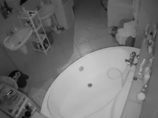 Julmodels Bathroom 1st Floor-1's Live Sex Cam Show