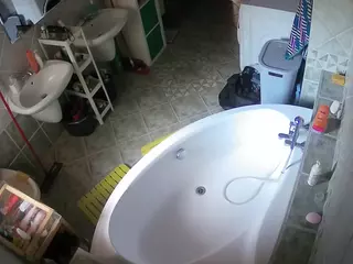 Julmodels Bathroom 1st Floor-1's Live Sex Cam Show