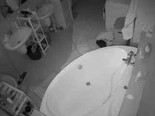 Julmodels Bathroom 1st Floor-1's Live Sex Cam Show
