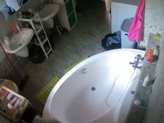 Julmodels Bathroom 1st Floor-1's Live Sex Cam Show