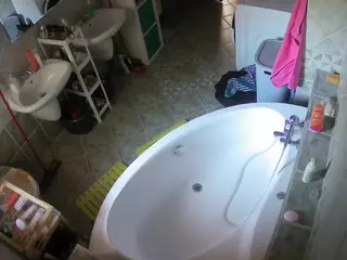 Julmodels Bathroom 1st Floor-1's Live Sex Cam Show