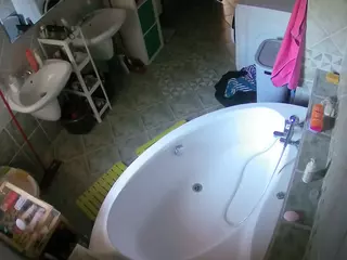 Julmodels Bathroom 1st Floor-1's Live Sex Cam Show