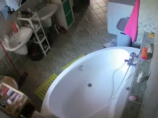 Julmodels Bathroom 1st Floor-1's Live Sex Cam Show