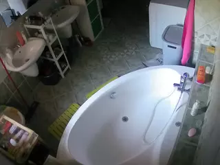 Julmodels Bathroom 1st Floor-1's Live Sex Cam Show