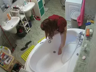 Julmodels Bathroom 1st Floor-1's Live Sex Cam Show