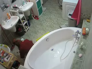 Julmodels Bathroom 1st Floor-1's Live Sex Cam Show