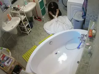 Julmodels Bathroom 1st Floor-1's Live Sex Cam Show