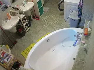 Julmodels Bathroom 1st Floor-1's Live Sex Cam Show