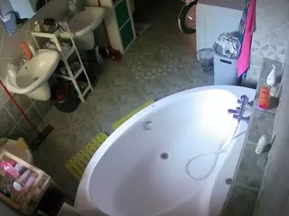 Julmodels Bathroom 1st Floor-1's Live Sex Cam Show
