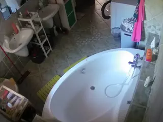 Julmodels Bathroom 1st Floor-1's Live Sex Cam Show