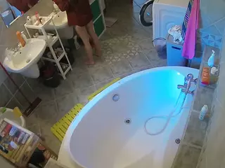 Julmodels Bathroom 1st Floor-1's Live Sex Cam Show