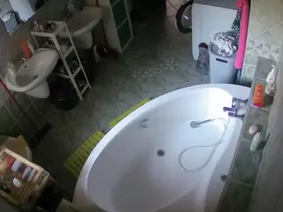 Julmodels Bathroom 1st Floor-1's Live Sex Cam Show