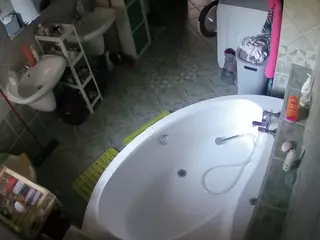Julmodels Bathroom 1st Floor-1's Live Sex Cam Show