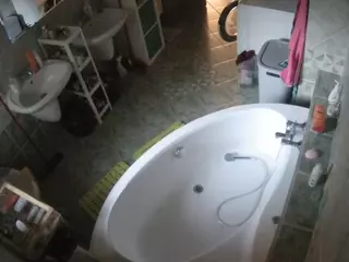 Julmodels Bathroom 1st Floor-1's Live Sex Cam Show