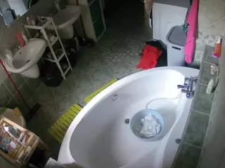 Julmodels Bathroom 1st Floor-1's Live Sex Cam Show