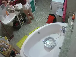 Julmodels Bathroom 1st Floor-1's Live Sex Cam Show