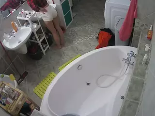 Julmodels Bathroom 1st Floor-1's Live Sex Cam Show