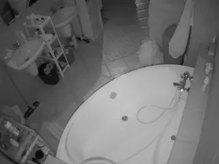 Julmodels Bathroom 1st Floor-1's Live Sex Cam Show