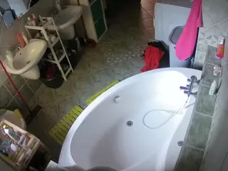 Julmodels Bathroom 1st Floor-1's Live Sex Cam Show