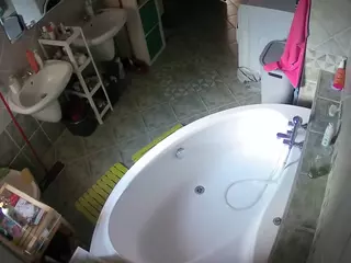 Julmodels Bathroom 1st Floor-1's Live Sex Cam Show