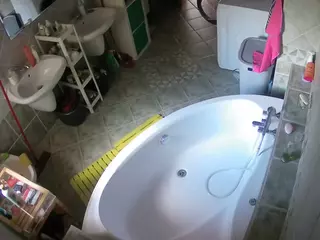 Julmodels Bathroom 1st Floor-1's Live Sex Cam Show