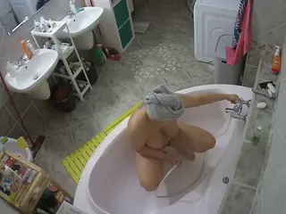 Julmodels Bathroom 1st Floor-1's Live Sex Cam Show