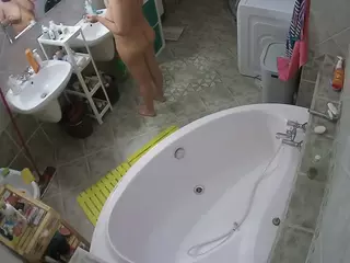 Julmodels Bathroom 1st Floor-1's Live Sex Cam Show
