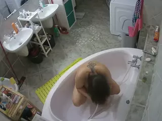 Julmodels Bathroom 1st Floor-1's Live Sex Cam Show