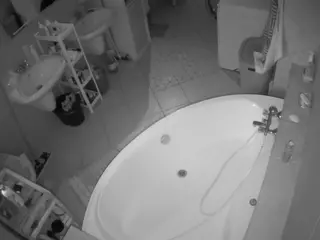Julmodels Bathroom 1st Floor-1's Live Sex Cam Show
