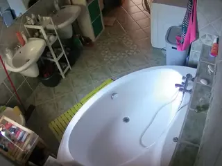 Julmodels Bathroom 1st Floor-1's Live Sex Cam Show