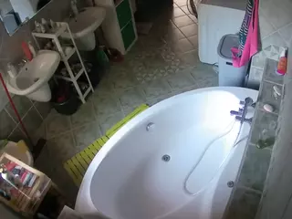 Julmodels Bathroom 1st Floor-1's Live Sex Cam Show
