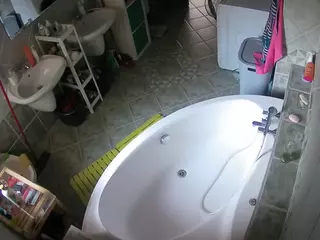 Julmodels Bathroom 1st Floor-1's Live Sex Cam Show