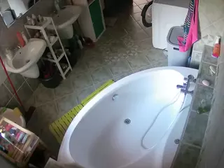 Julmodels Bathroom 1st Floor-1's Live Sex Cam Show