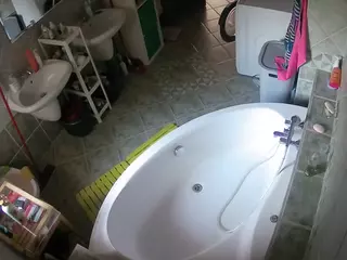 Julmodels Bathroom 1st Floor-1's Live Sex Cam Show