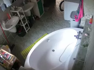 Julmodels Bathroom 1st Floor-1's Live Sex Cam Show