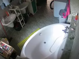 Julmodels Bathroom 1st Floor-1's Live Sex Cam Show
