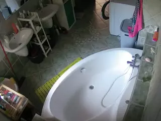 Julmodels Bathroom 1st Floor-1's Live Sex Cam Show