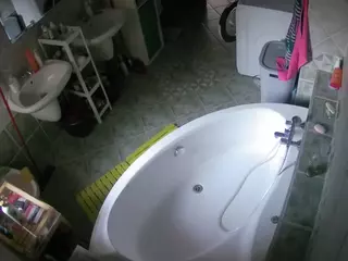Julmodels Bathroom 1st Floor-1's Live Sex Cam Show