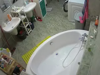 Julmodels Bathroom 1st Floor-1's Live Sex Cam Show