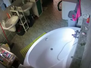 Julmodels Bathroom 1st Floor-1's Live Sex Cam Show
