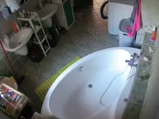 Julmodels Bathroom 1st Floor-1's Live Sex Cam Show