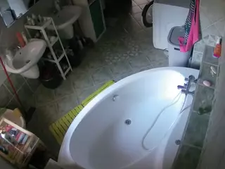Julmodels Bathroom 1st Floor-1's Live Sex Cam Show