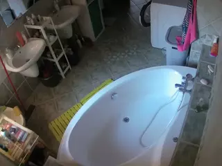 Julmodels Bathroom 1st Floor-1's Live Sex Cam Show