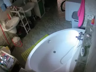 Julmodels Bathroom 1st Floor-1's Live Sex Cam Show