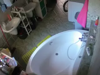 Julmodels Bathroom 1st Floor-1's Live Sex Cam Show