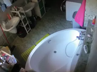 Julmodels Bathroom 1st Floor-1's Live Sex Cam Show
